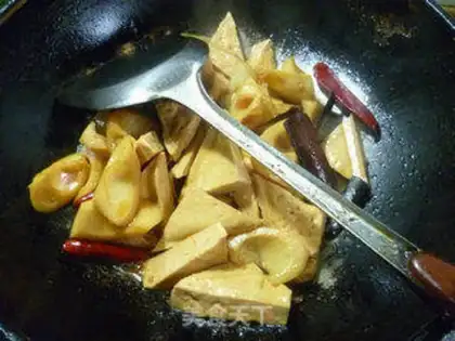 Make Tofu dry-burn thunder step 10