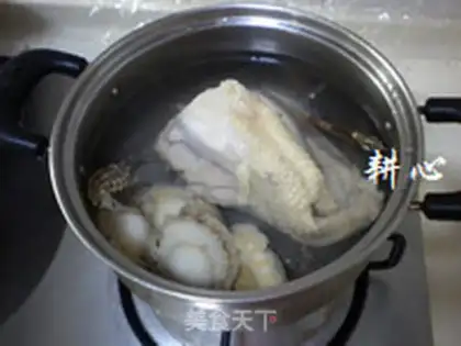 Make Abalone chicken soup step 3