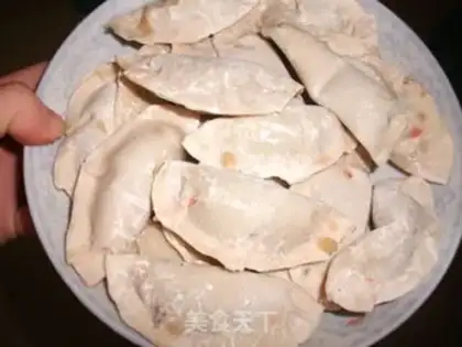 Make Three shrimp dumplings step 2