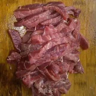 Make Red-hot beef noodles step 4