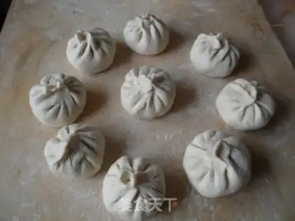 Make Mushroom beef buns step 4