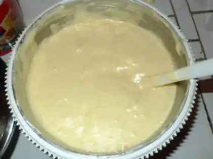 Make French honey sponge cake step 7