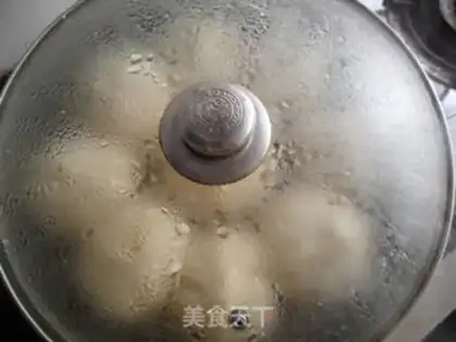 Make Mushroom beef buns step 5