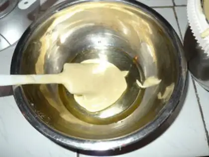 Make French honey sponge cake step 8