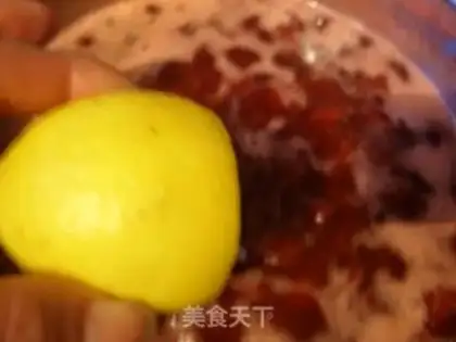 Make Homemade strawberry sauce step 6