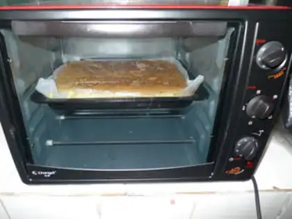 Make French honey sponge cake step 12