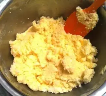 Make Gold coconut ball step 8