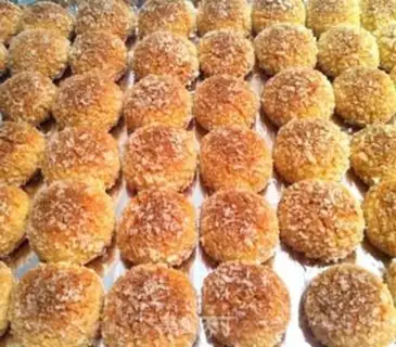 Make Gold coconut ball step 11