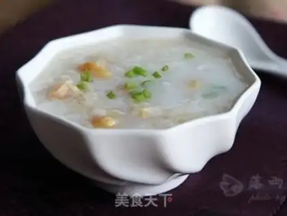Make Porridge of white fruit and berry step 5