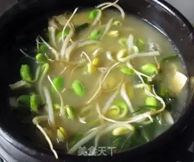 Make The sprout soup step 8