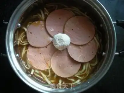 Make Spicy beef noodles step 7