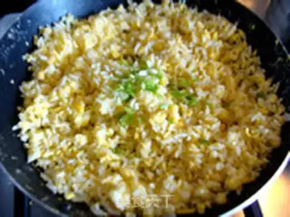 Make Gold buns of egg and rice step 6