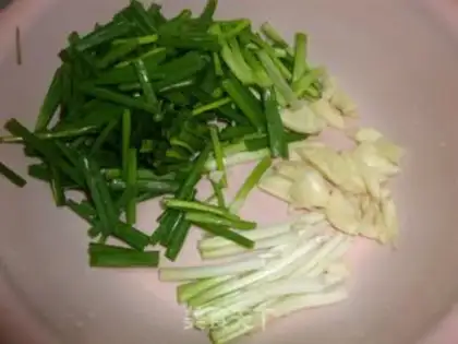 Make Ginger onions and pigs step 3