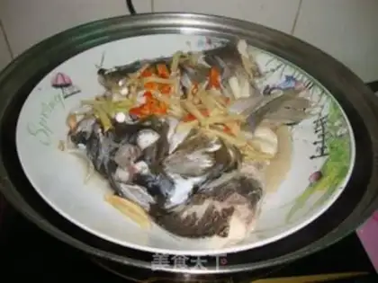 Make Tea and steam fish heads step 2