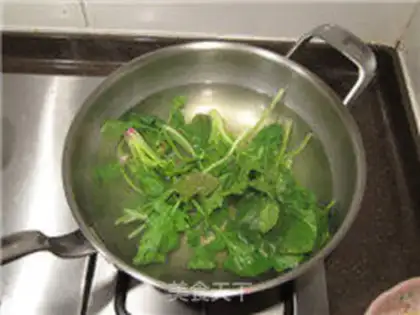 Make Egg soup step 0