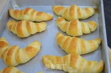 Make The croissant step 9