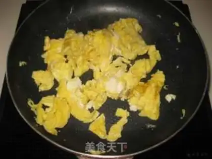 Make Eggs and greens step 4