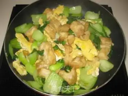 Make Eggs and greens step 8