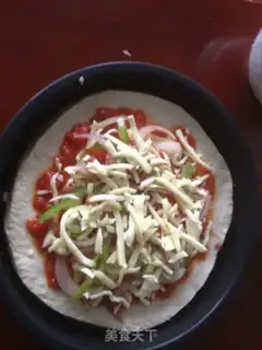 Make Bacon ham and vegetable pizza step 10