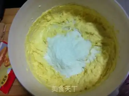 Make Gold full of coconut balls step 2