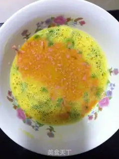 Make Ham and eggs step 1