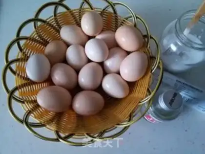 Make Salted eggs of hearts step 0