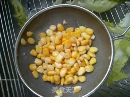 Make Field salad step 1