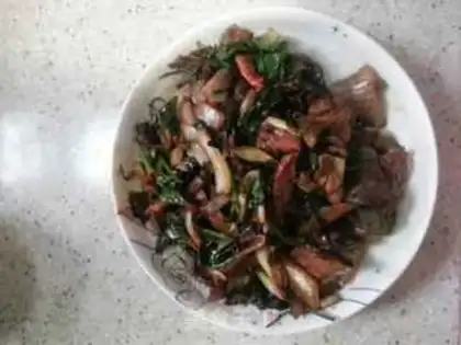 Make Splendid goat head step 5