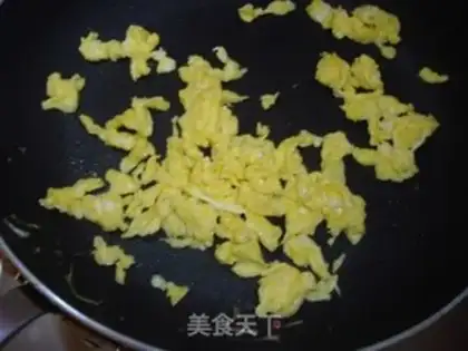 Make Pineapple seafood step 2