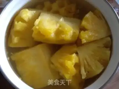Make Pineapple sauce step 1