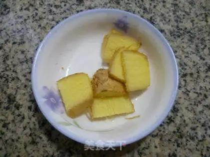 Make Five flowers and radish step 2