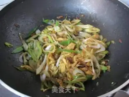 Make Soy fried eggs step 7