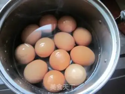 Make Eggs step 0