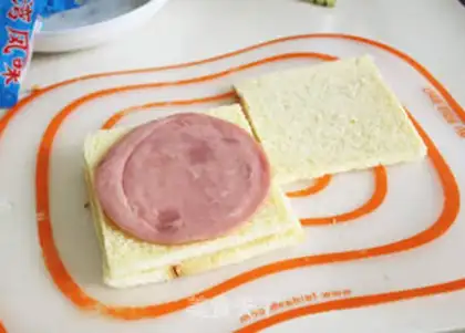 Make Ham cheese sandwich step 4