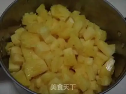 Make Pineapple sauce step 0