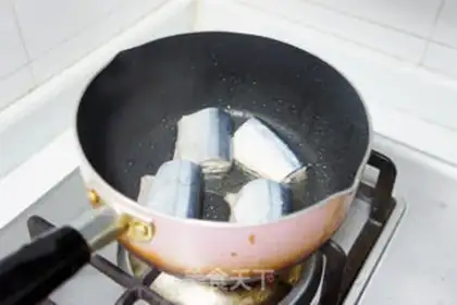Make Lemon-sharp swordfish step 2