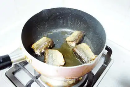 Make Lemon-sharp swordfish step 3