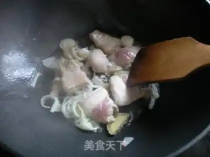 Make Pots of sour sauce step 4
