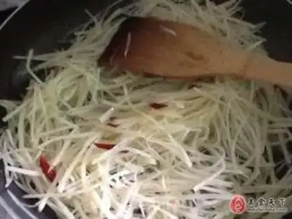 Make Spicy potatoes step 4