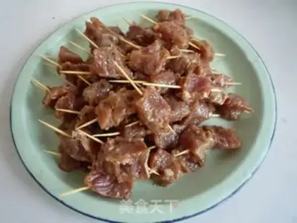 Make Black pepper toothpick beef step 10