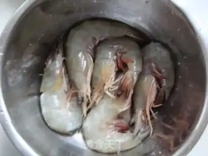 Make Fried prawns step 2