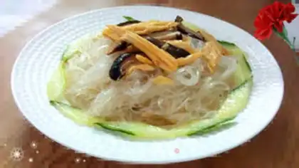Make A mushroom fan step 2