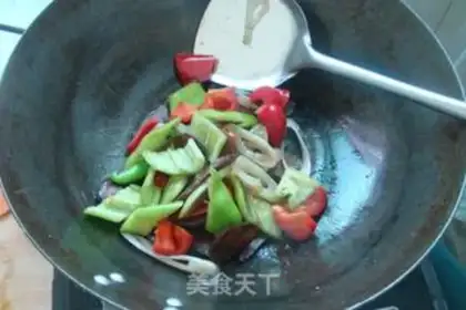 Make Double pepper fried sausage step 6