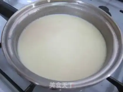 Make Fresh milk ice cream step 3