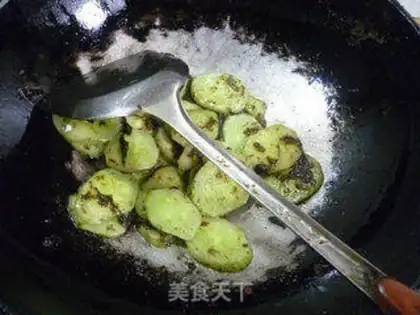 Make The cucumber with olives step 6