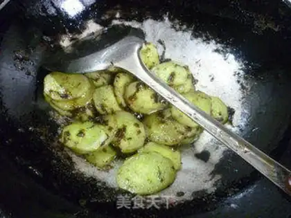 Make The cucumber with olives step 8