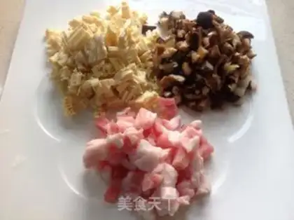 Make Frozen spicy noodles step 0