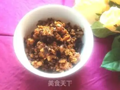 Make Frozen spicy noodles step 4