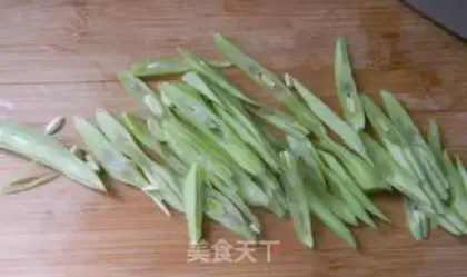 Make lentils pasta step 1
