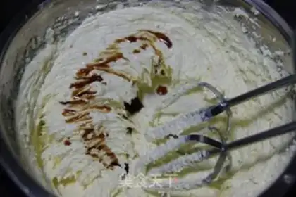 Make Heart-to-heart cookies step 5